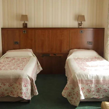 Bed & Breakfast O'sheas Ceol Na Habhann 4*